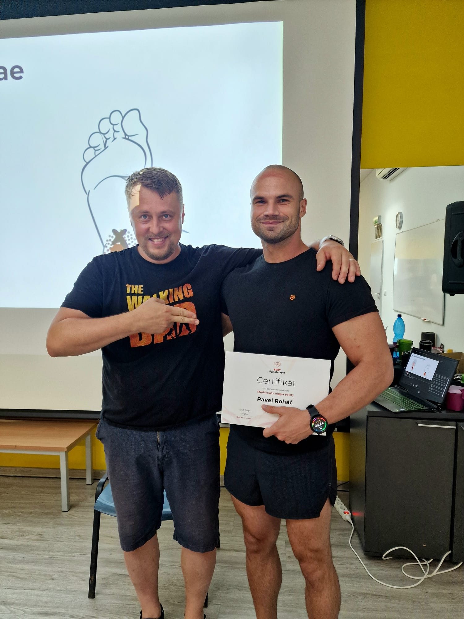 Pavel Roháč s certifikátem Myofasciální trigger pointy